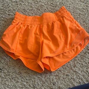 lululemon size 4 orange hotty hot shorts